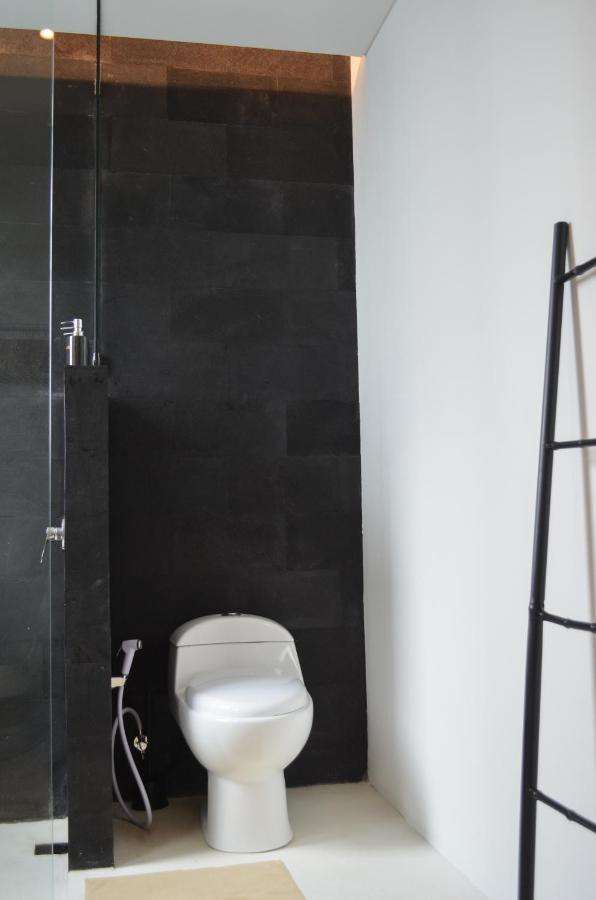 Villa Poppy Bumbak Canggu  Ngoại thất bức ảnh