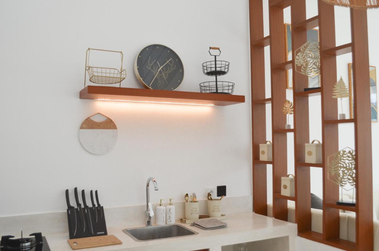 Villa Poppy Bumbak Canggu  Ngoại thất bức ảnh